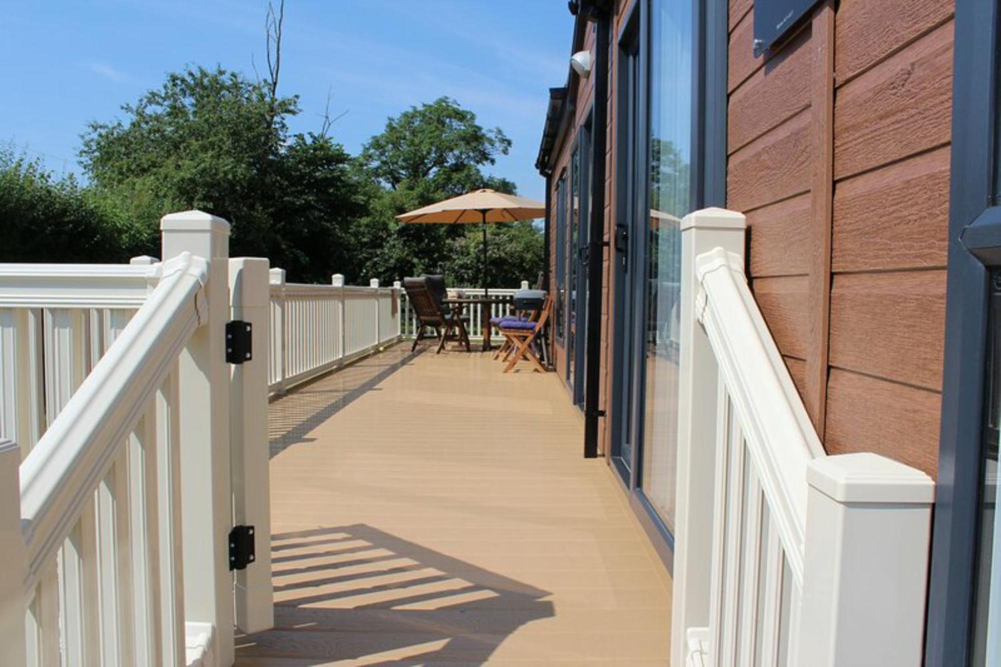 Willow Tree Luxury With Private Hot-tub And Garden Only 6 Miles To York Holiday home *